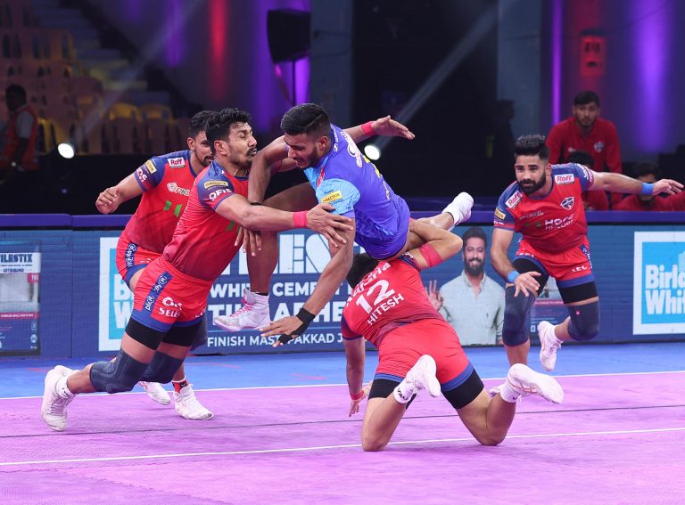 PKL 12 Updates: Devank, Ashish help Bengal Warriorz stage stunning comeback, beat UP Yoddhas 41-37