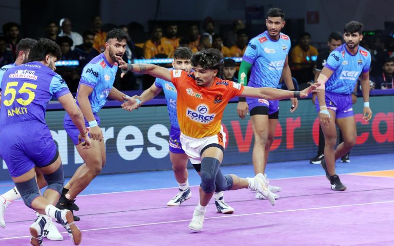 PKL-12: Another explosive performance from Devank Dalal, but Bengal Warriors fail to avenge previous loss against Puneri Paltan