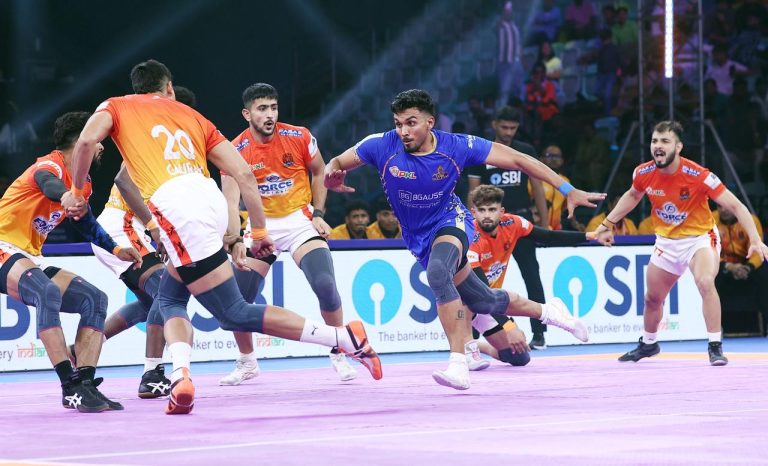 PKL-12: Puneri Paltan Becomes Second Team to Reach Playoffs After Defeating Tamil Thalaivas