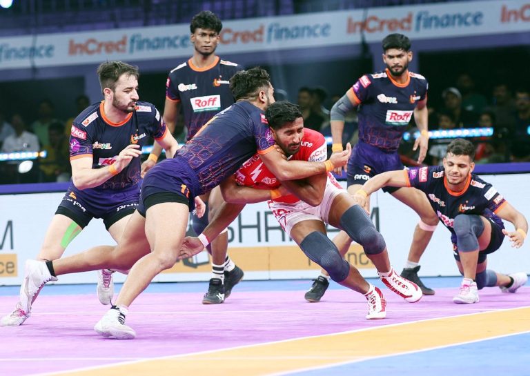 PKL-12: Sandeep Kumar’s fourth consecutive Super-10, U Mumba registers sixth win, thrashes Gujarat Giants 40-25